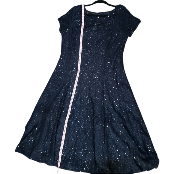 SLNY Navy Sequin Fit & Flare Dress Size 12P NWT - Picture 5 of 13